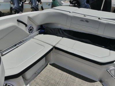 2021 Sea Ray SPX 210