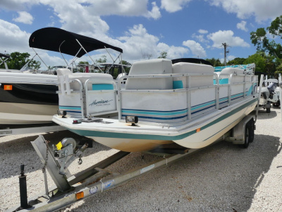 1998 Hurricane FUN DECK