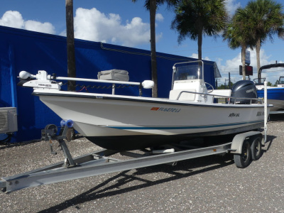 2000 Sea Pro 2100 SV CC