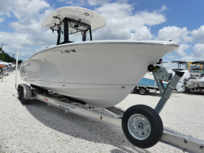 2023 Sea Hunt Ultra 239 SE