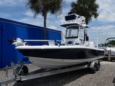 2026 Robalo 246 Cayman SD