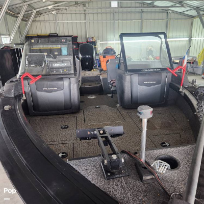 2022 Tracker Targa V19 WT