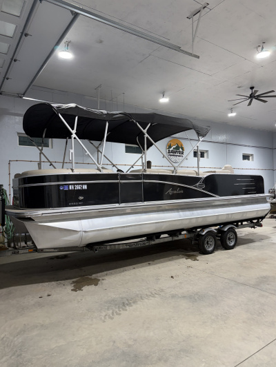 2017 Avalon Catalina 2585 RF