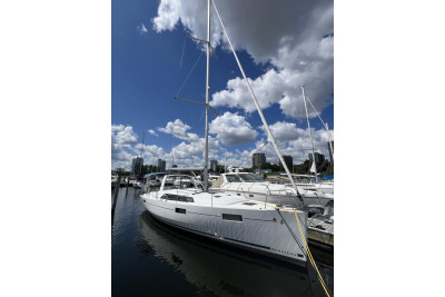 2019 Beneteau Oceanis 41.1