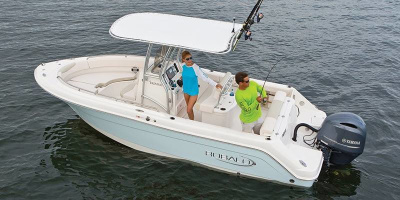 2026 Robalo Center Console R222