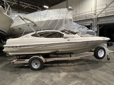 2001 Regal 1900 LSR
