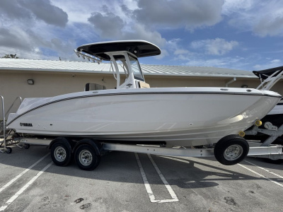 2025 Yamaha 252 FSH Sport