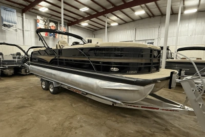 2018 Misty Harbor S 2385 SEC TRITOON