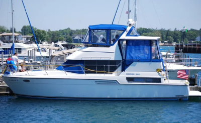 1994 Carver 390 Cockpit Motor Yacht