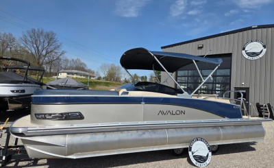 2026 Avalon Platinum Catalina 2585 Windshield Elite