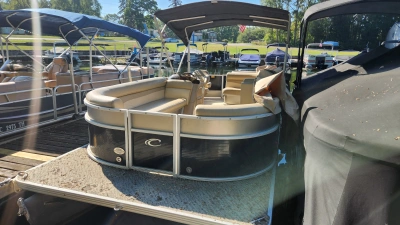 2013 Crest 220 WAVE V