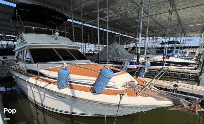 1986 Sea Ray 340 Sedan Bridge