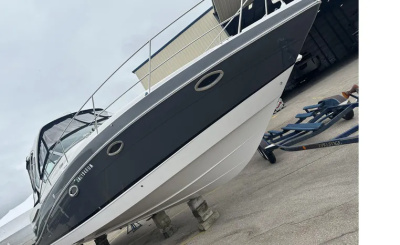 2018 Four Winns V355