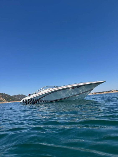 2001 Fountain 27 Fever