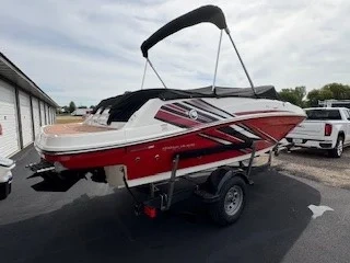 2023 Bayliner VR5 Bowrider I/O
