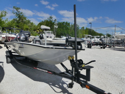 2023 Tracker PRO TEAM™ 190 TX