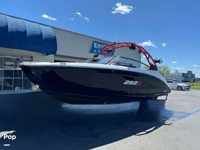 2022 Yamaha 252XE
