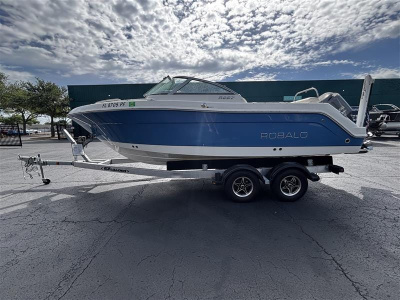 2012 Robalo 227DL