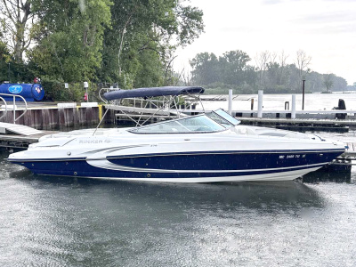 2015 Rinker 276 Captiva