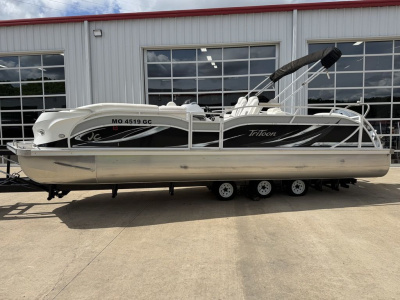 2016 JC Tritoon 26 Sport