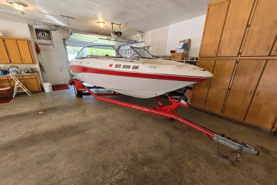 2002 Four Winns 210H