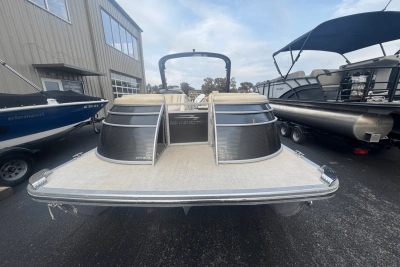 2015 Bennington 2575 QCW