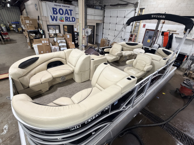 2019 Sylvan MIrage 820 LZ Quad Lounge & 90HP Yamaha -$27,995