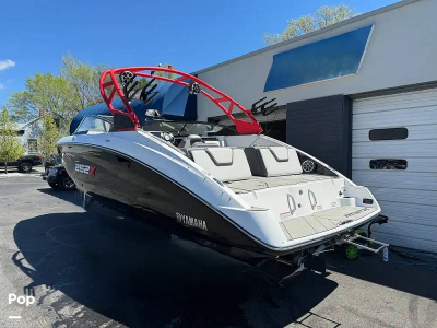 2022 Yamaha 252XE