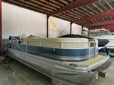 2008 Bennington 2275 RLI