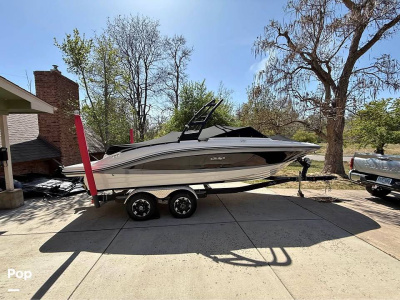 2022 Sea Ray SPX210