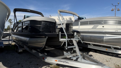 2026 Bennington M Series 22