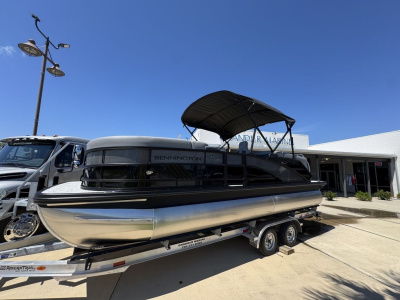 2026 Bennington M Series 22