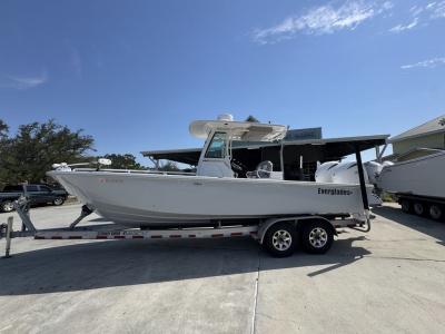 2023 Everglades Center Console