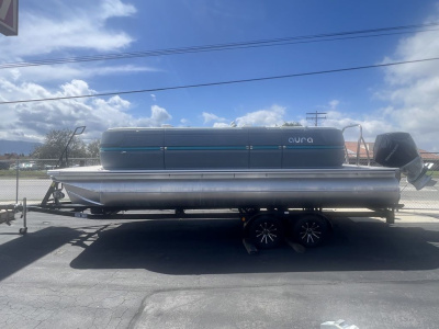 2026 Avalon Aura 23 Quad Lounge