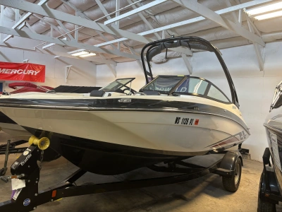 2017 Yamaha AR195