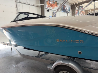2026 Bayliner V20