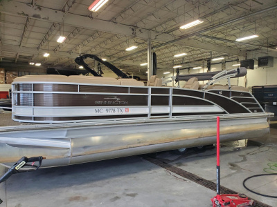 2016 Bennington 2350 RSFB