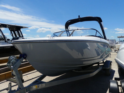 2026 Bayliner V20 Bowrider