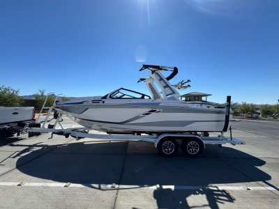 2026 Centurion Ri230