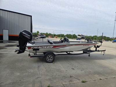 2017 Tracker Pro Team™ 195 TXW Tournament Edition