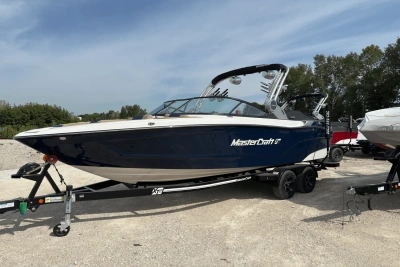 2022 Mastercraft XT23