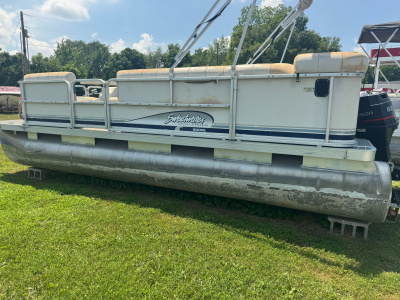 2002 Sweetwater Challenger 200RE