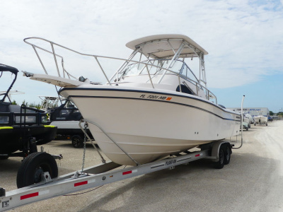 2001 Grady White SAILFISH 282