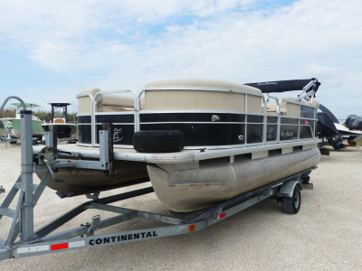 2016 Misty Harbor 203 CF