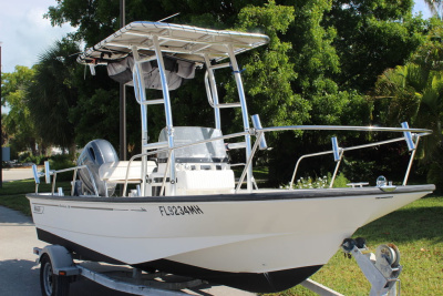 2003 Boston Whaler 17 Montauk