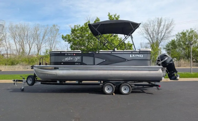 2018 Lund LX220 Pontoon