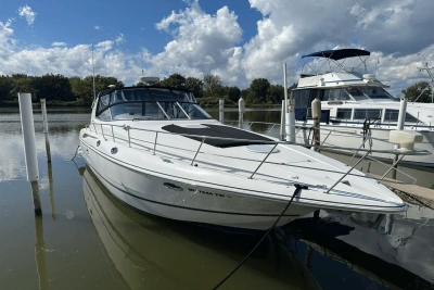 2000 Cruisers 3870 EXPRESS CRUISER