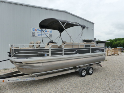 2017 Sun Tracker FISHIN' BARGE® 22 DLX