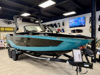 2025 Mastercraft XT Series