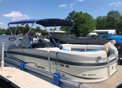 2013 Premier Gemini 221